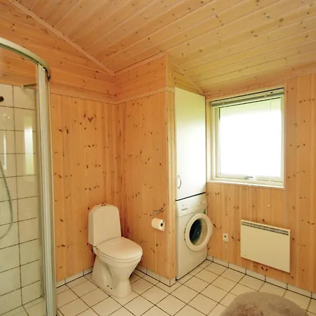 Elsdyrstien Ca Dnmk * Bøtø By