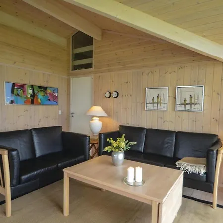 Holiday home Gorgeous In Vaeggerlose With Wifi