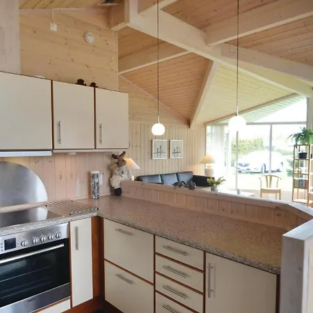 Holiday home Gorgeous In Vaeggerlose With Wifi
